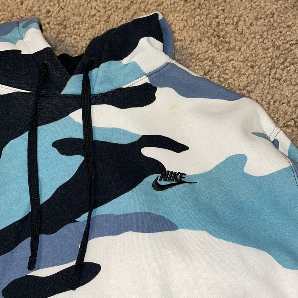 Nike Camo Hoodie